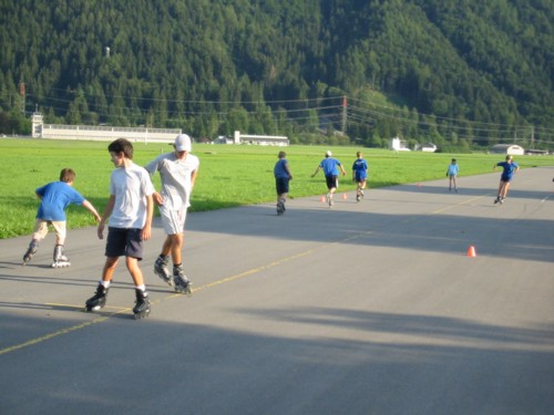 104-0479_IMG.JPG (46KB)